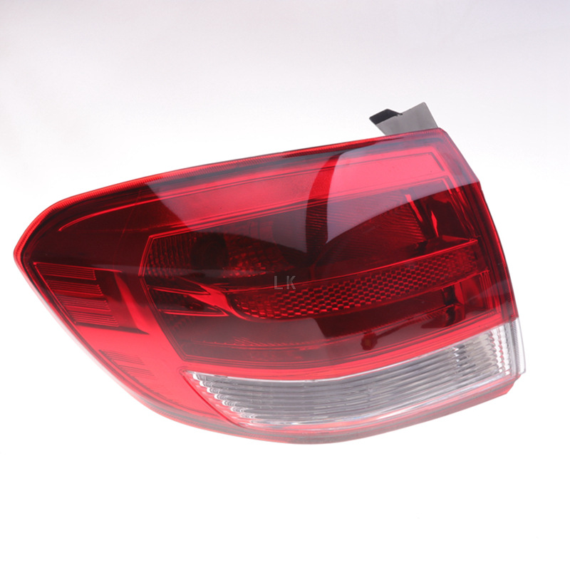 Suitable for Great Wall Haval H6 rear tail lamp assembly Harvard H6 sports version old rear lampshade left and right steering brake lights