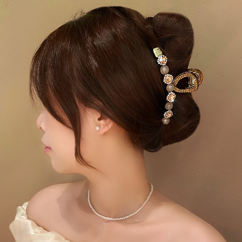 轻奢高级感气质抓夹女2025新款发夹后脑勺盘发发量多鲨鱼夹子头饰|undefined