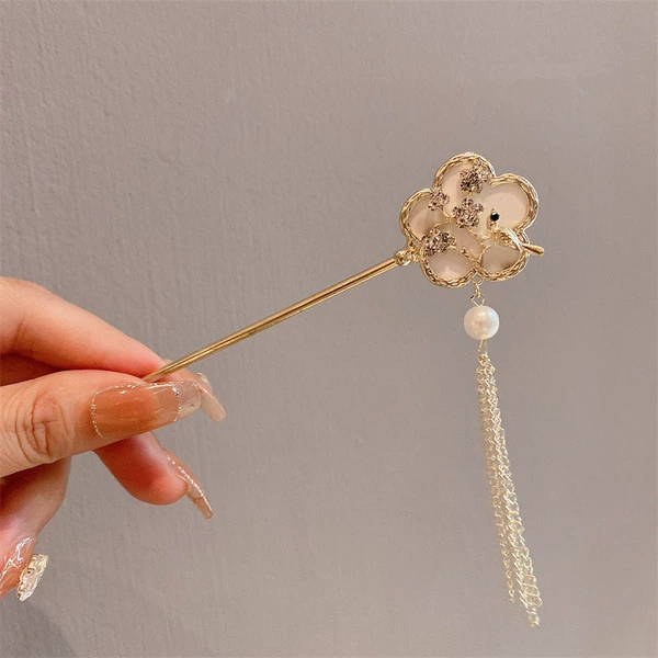 64# Hairpin-Round Fan