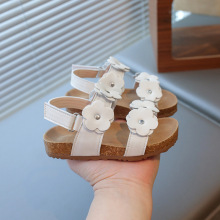 女童露趾凉鞋2025年夏季新款甜美花朵女孩魔术贴公主鞋儿童沙滩鞋