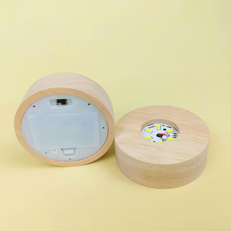 Base de madera cuadrada luminosa de madera maciza LED creativa USB enchufable carga táctil control remoto soporte de bola de cristal