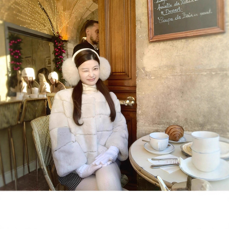 Mado's Same Style Plush Rabbit New Year Rabbit Fur Rex Rex Rabbit Plush Coat Young Style Age Reduction