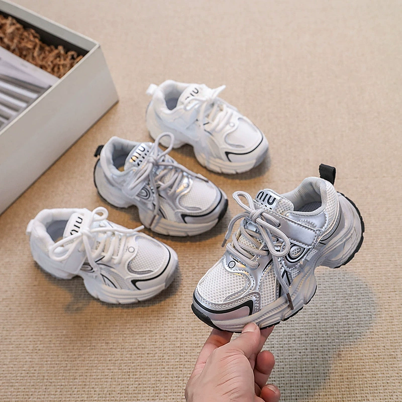Детские повседневные сетчатые кроссовки 2024 года, весна-осень, новые легкие кроссовки для девочек, кроссовки для мальчиков в стиле «папиных» кроссовок, кроссовки для бега