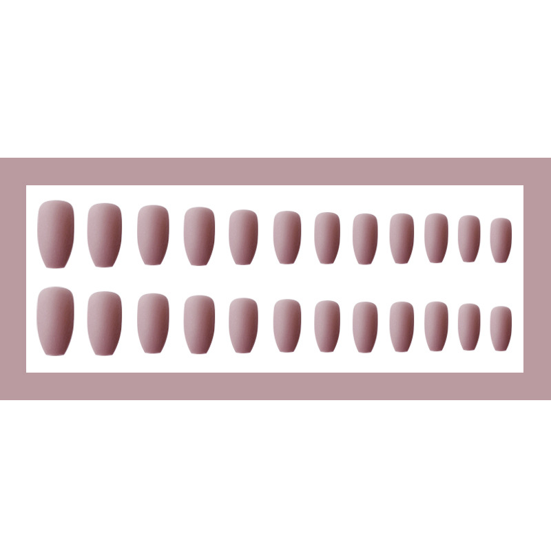 Parche de uñas de celebridades de Internet con personalidad esmerilada, parche de uñas postizas terminado con sensación de carne, 24 piezas, armadura trapezoidal terminada