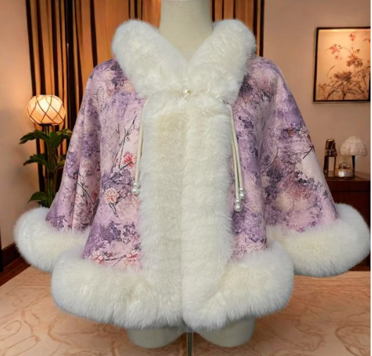 Capa y capa de vello grueso estilo nacional antiguo temperamento explosivo estilo en línea chaqueta de dama estilo chino