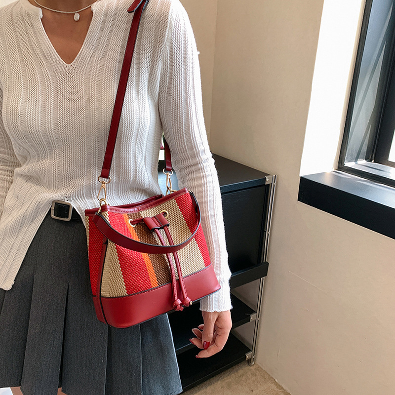 Bolso de gran capacidad para mujeres 2023 nueva moda costura contraste color hombro mensajero bolsa texturizado cordón cubo bolsa