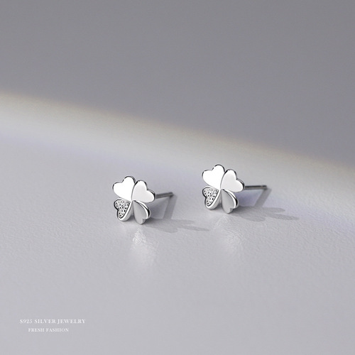 Cloud Xiaoshu Clover Leaf Earrings for Women  New Trendy Pure Silver Earrings Unique Design Sense Light Luxury Light Luxury Earrings