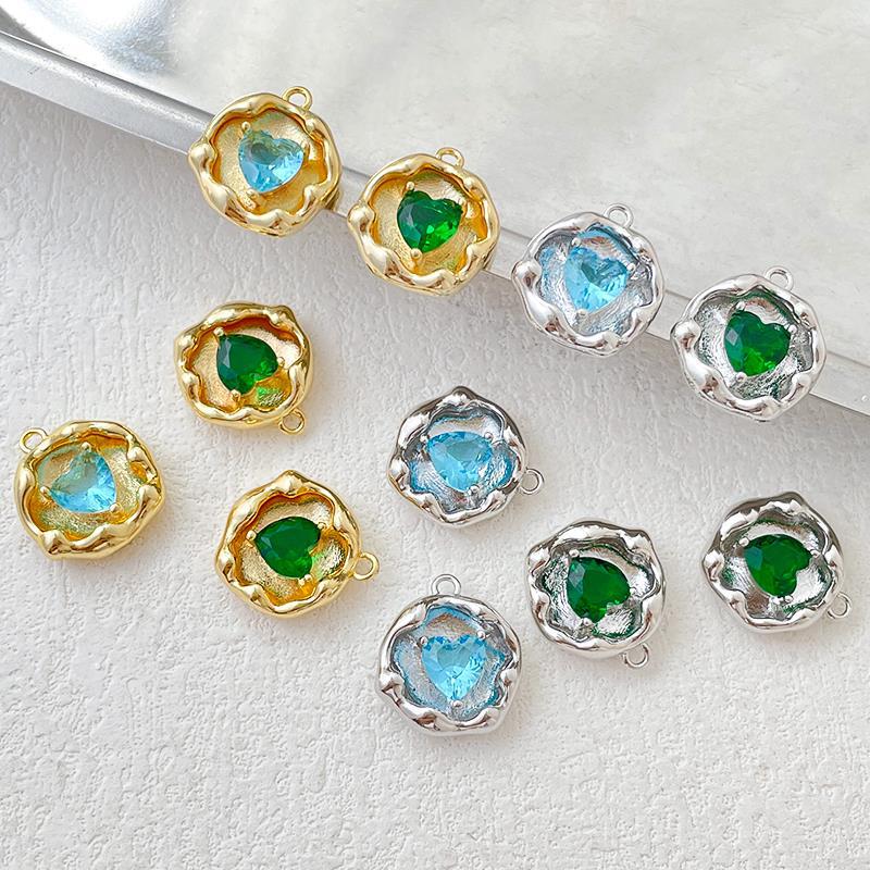 5g Weight 18K Gold Plated Plating Material Zircon Inlay Material Charms, Jewelry Accessories Classification 1 Piece Quantity Copper Material Heart Shape Pattern Plating, Inlay Design Retro Style 1 Piece Copper Zircon Heart Shape 4