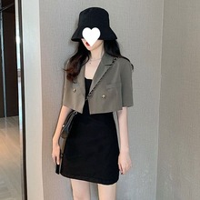 套装女女时尚套装法式短款西装外套搭配夏季韩版两件套设计裙子