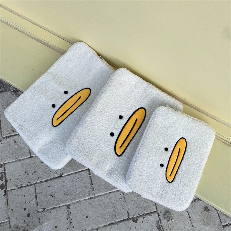 Korean-style cute duck plush laptop sleeve, lamb wool embroidered protective cover, student tablet storage bag