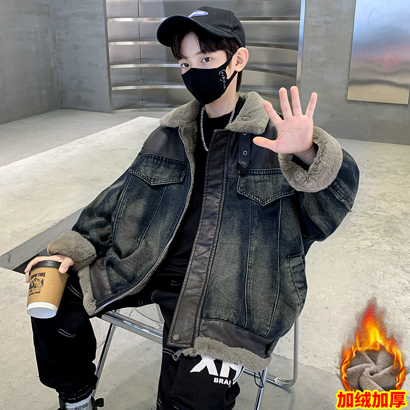 남학생 기모 데님 코트 2024 새로운 겨울 중 큰 어린이 가죽 재킷 최고 잘 생긴 겨울복