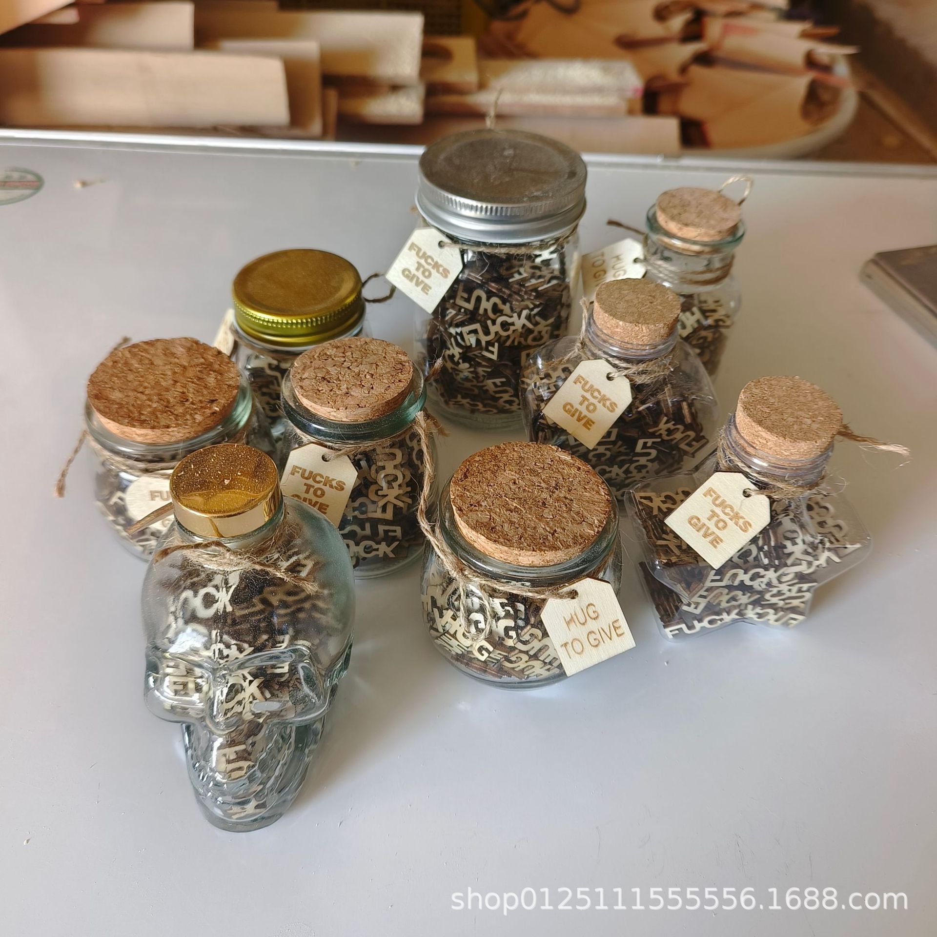 JarofFucksHugstoGive - Piezas de Madera con Forma de Letras para Desahogarse, Bromas de Cumpleaños, Alivio del Estrés de Fábrica, Disponibles en Existencias image 18