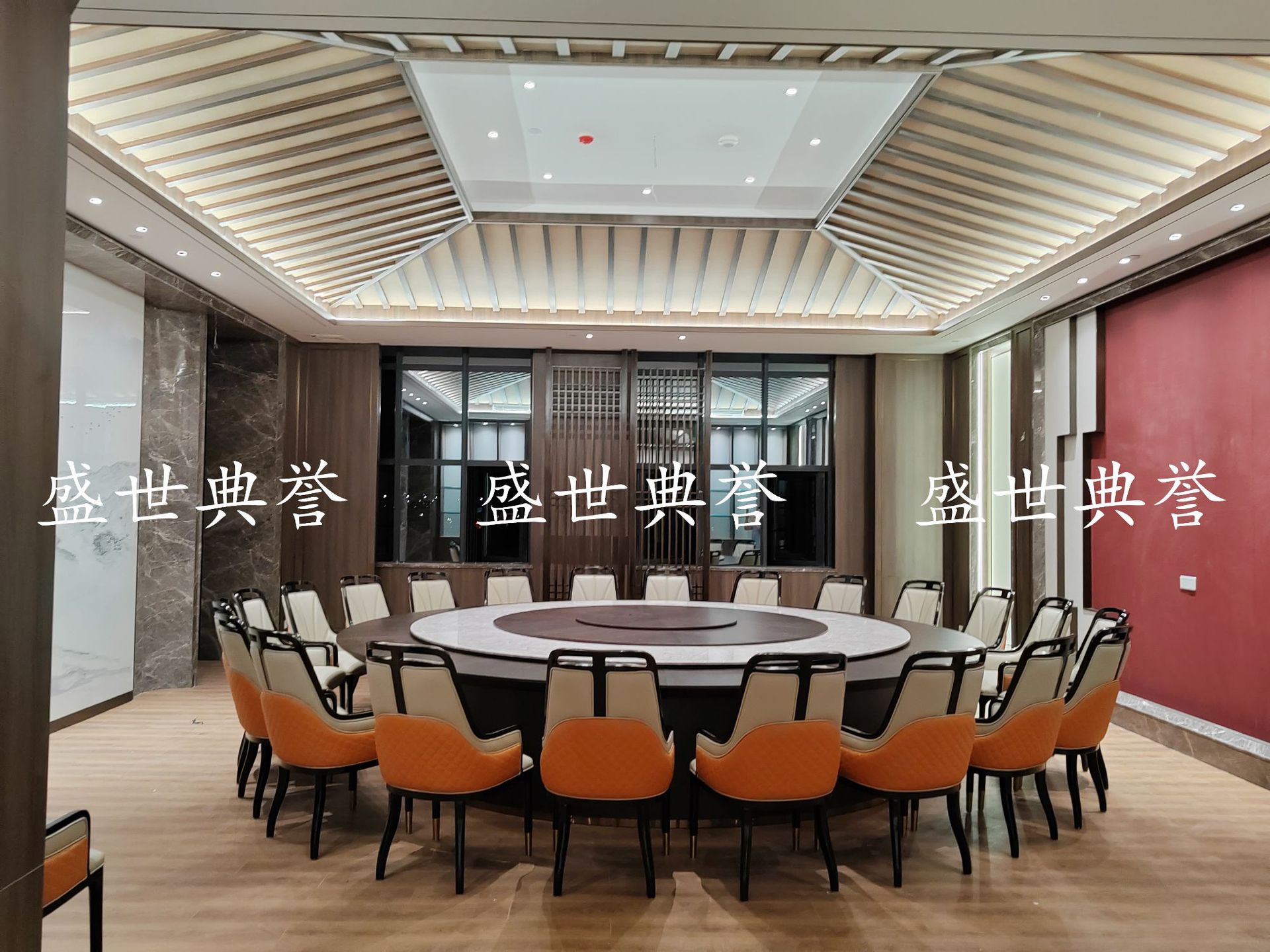 上海五星级酒店实木电动桌椅海鲜姿造轻奢电动桌会所商务宴请圆桌详情12