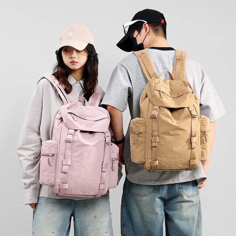 2025秋季新款时尚双肩包休闲旅行出游百搭加厚防磕双肩旅行包现货