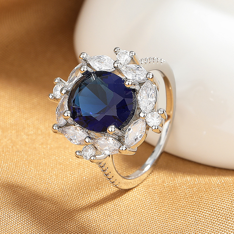 Retro fashionable sapphire ring with stone with zircon