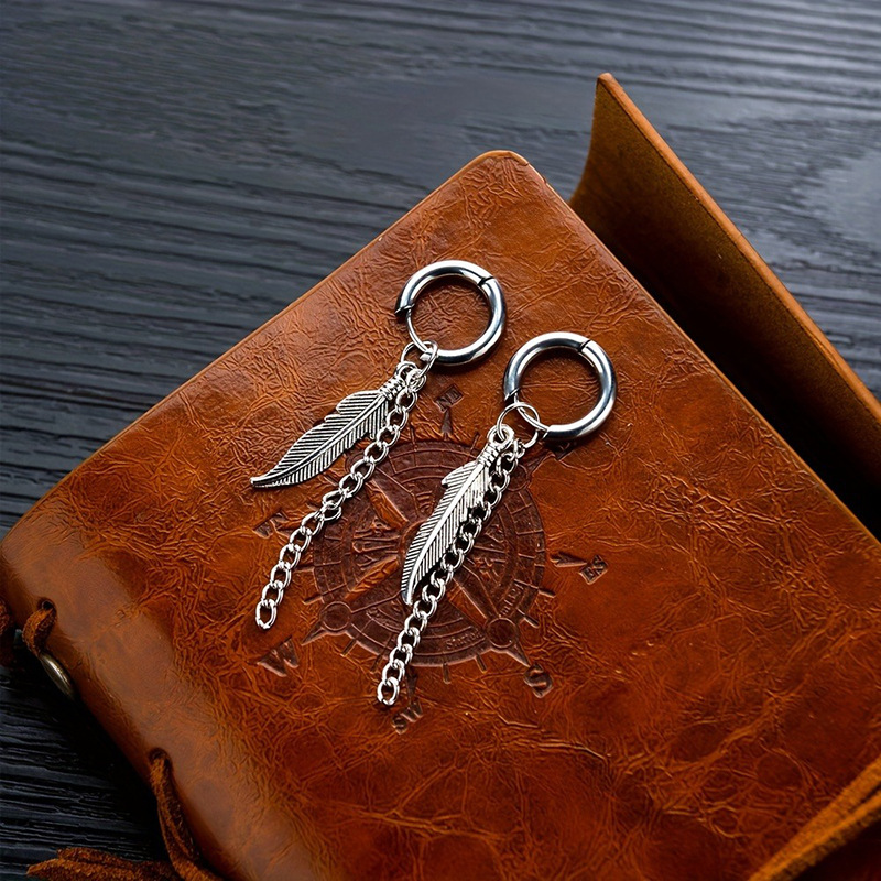 Feather Titanium Unique Ethnic Style, Fashionable Earrings, European And American Stainless Steel, Niche Men's Ear_voghion.com
