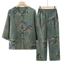 中老年休闲套装;中老年外套;中老年羽绒服