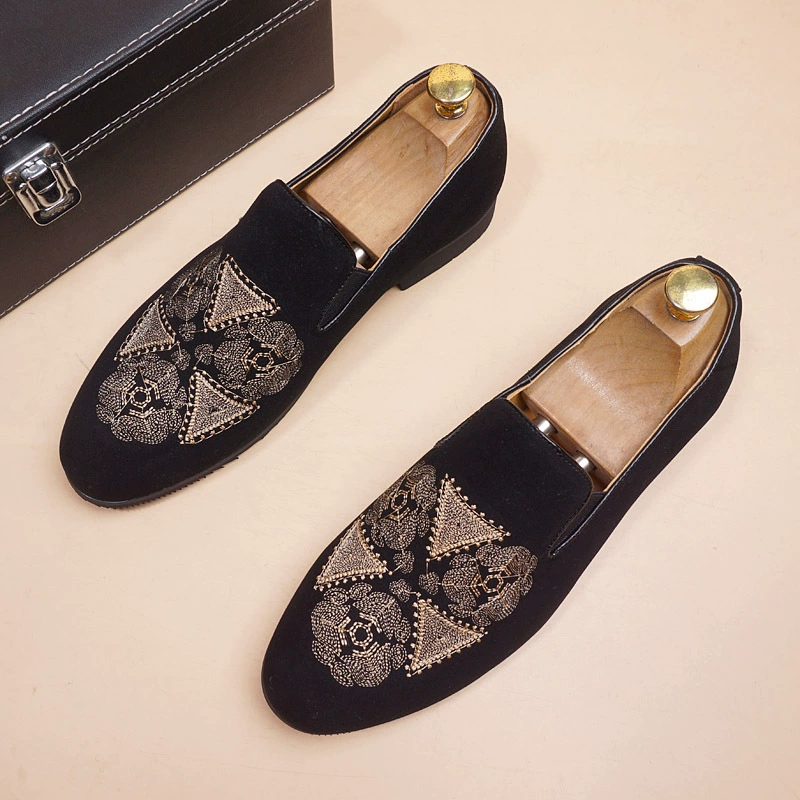 Летние замшевые мужские кожаные туфли в корейском стиле с острым носком. Британские мужские повседневные мужские туфли без шнуровки с внутренним увеличением, свадебные туфли в стиле ретро.