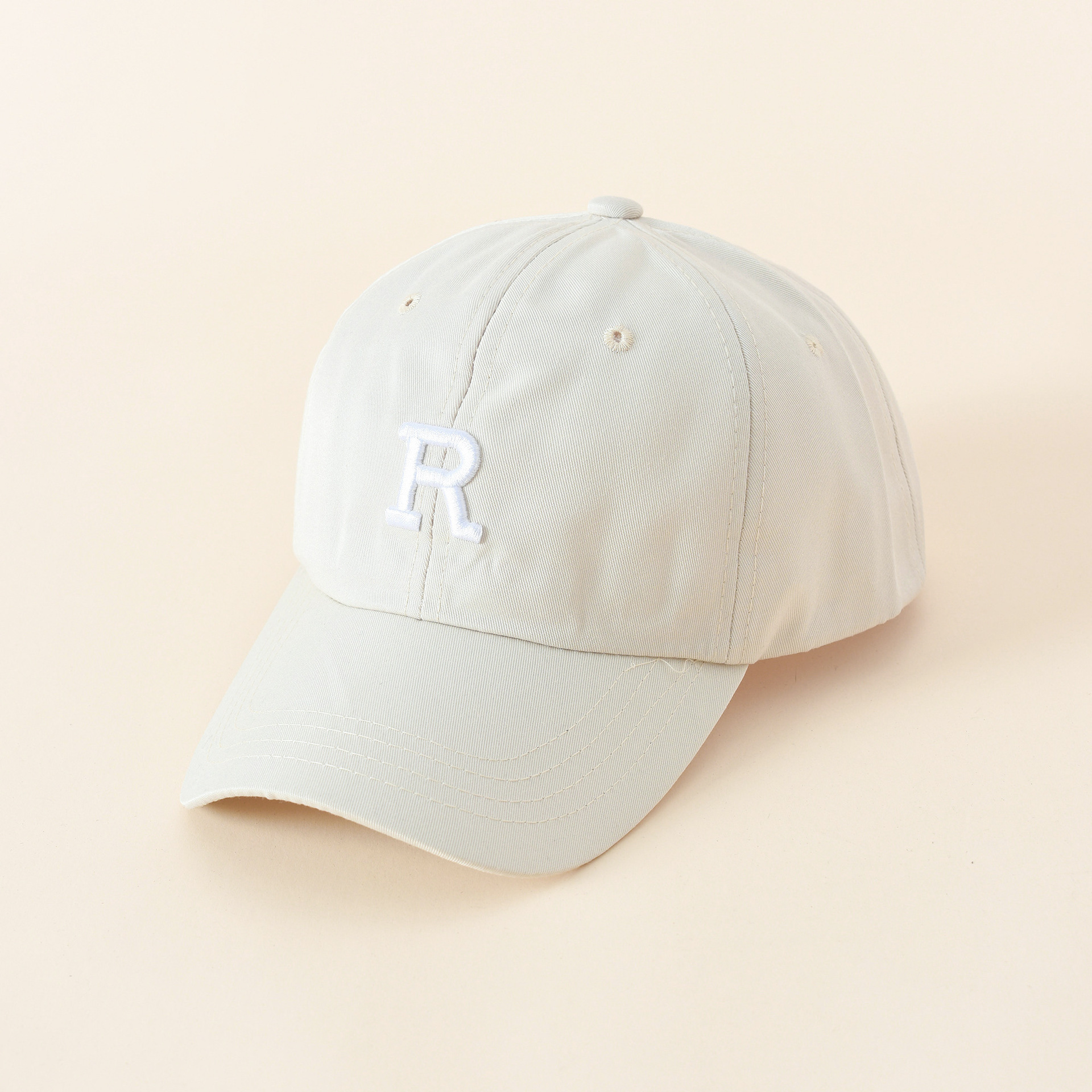 Letra R-beige