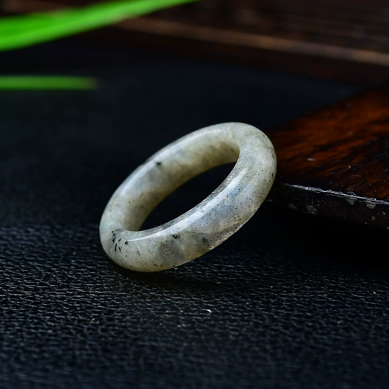 White pink-purple natural ore with amethyst, agate ring with stone, accessory jade for men and women, decorations