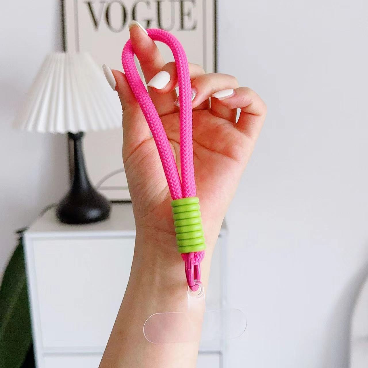 로즈 레드 + 그린