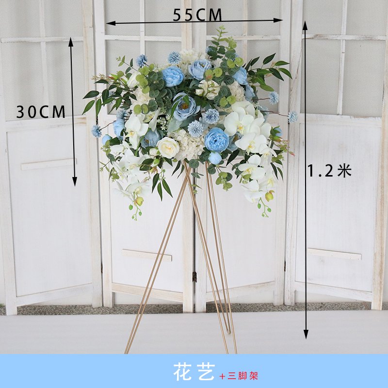 新商品の花芸がオープンした花かごの花球は客を迎えます。|undefined