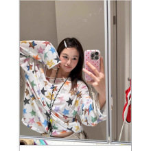 美式满印彩色星星印花斜肩长袖T恤女装2025早秋轻薄露肩防晒罩衫