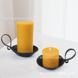Black round base candle holder with handle for home decoration modern simple column candle holder dining table candle holder