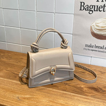 �i���|�к��s�r�������2026�����¿�ins�μ�б�����ɫС����Ů