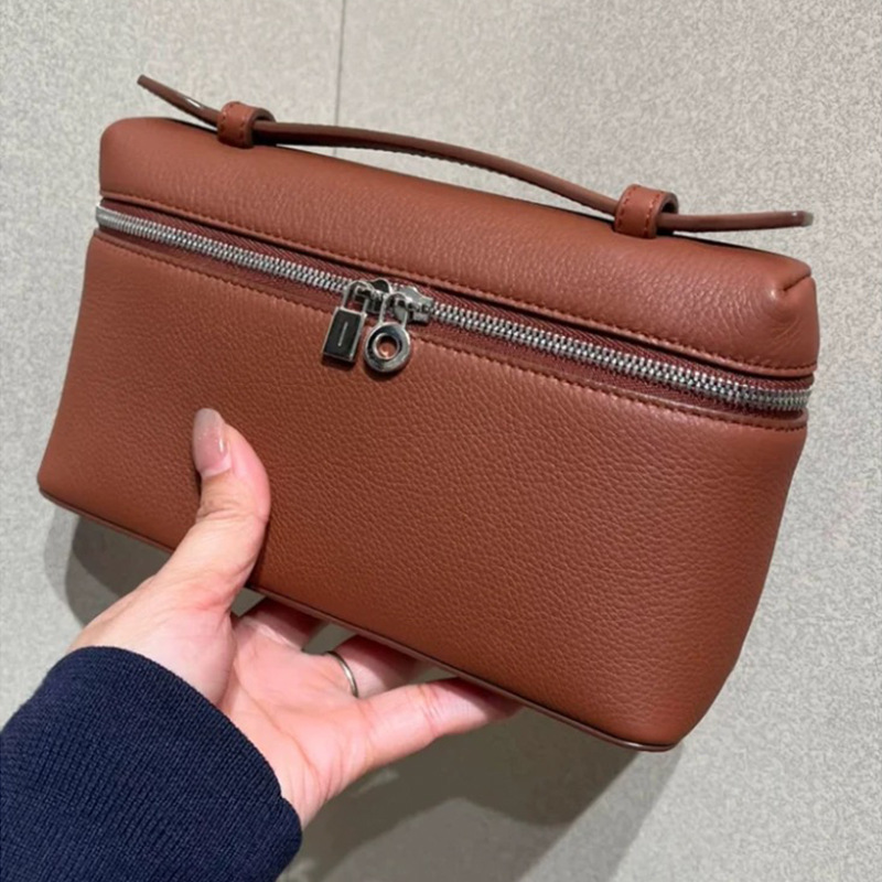 (LP19 silver buckle) red shirt brown