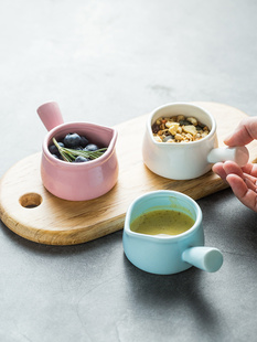 Nordic Small Milk Jug with Handle Ceramic Household Sauce Dish Small Milk Pot Coffee Utensil Milk Pouring Cup Mini Small Milk