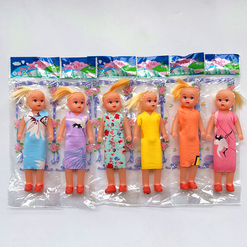 Solo Bolso Barato DIY Barbie Doll Girl Fat muñeca juguete de los niños 1 yuanes puesto empuje exportación comercio exterior