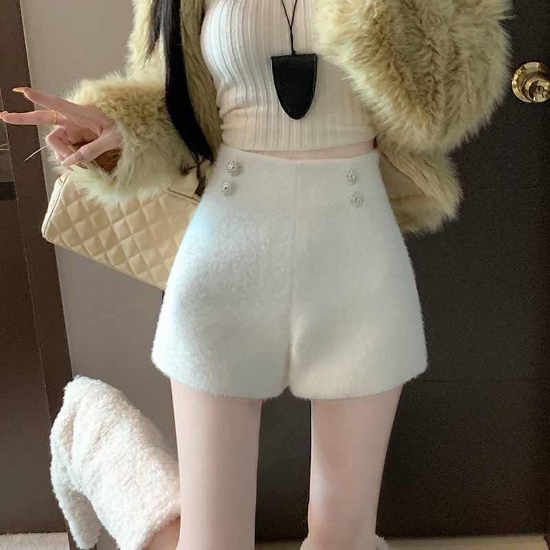 小香风加厚毛呢休闲短裤女秋冬新款外穿高腰宽松阔腿裤冬天配靴子