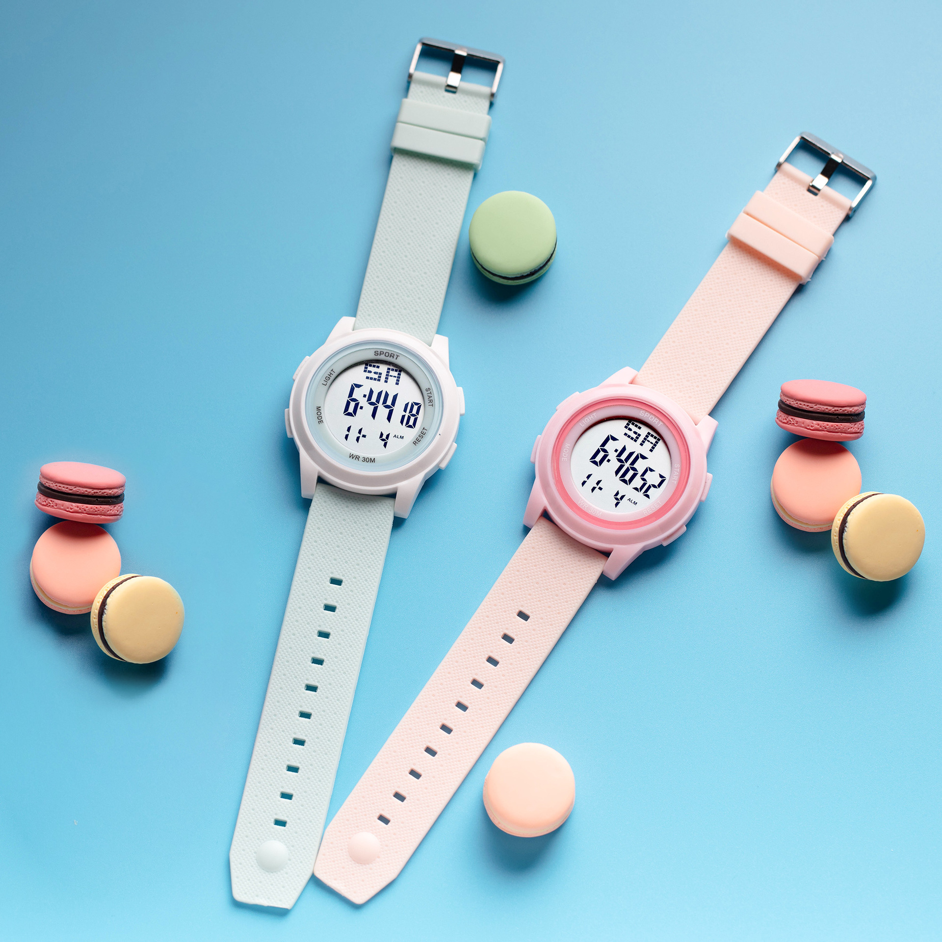 Nuevo reloj deportivo electrónico para estudiantes, estilo dulce y moderno, con diseño de macaron, para niñas de secundaria.