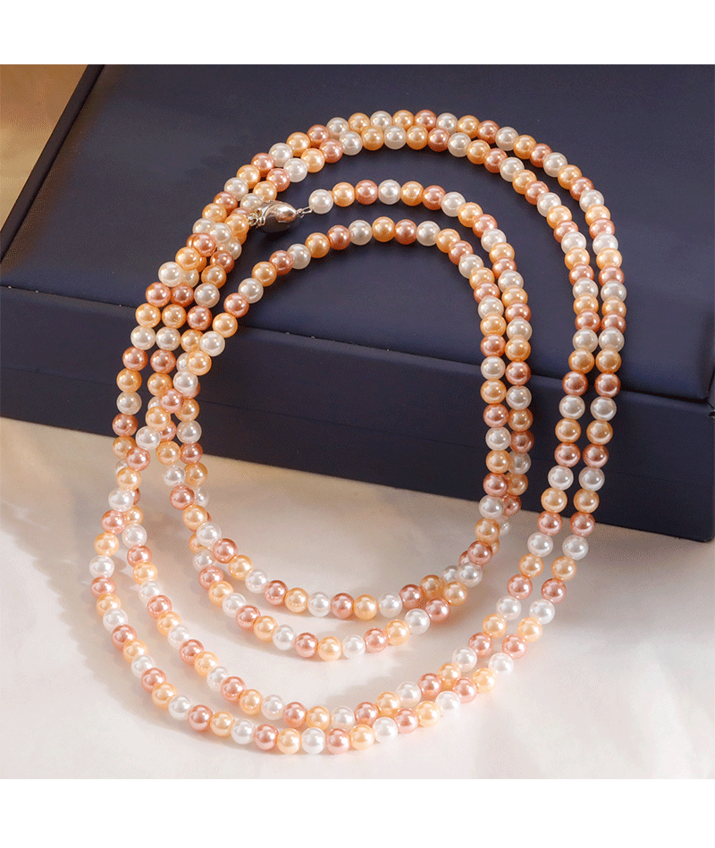 Casual Elegant Geometric Imitation Pearl Copper Plating Women's Necklace display picture 3