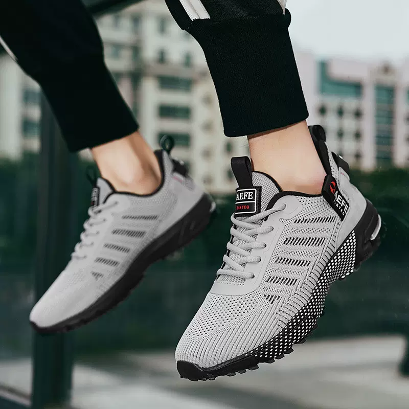 2024春夏跨境大码男士网面轻便跑步鞋户外徒步透气休闲运动潮鞋