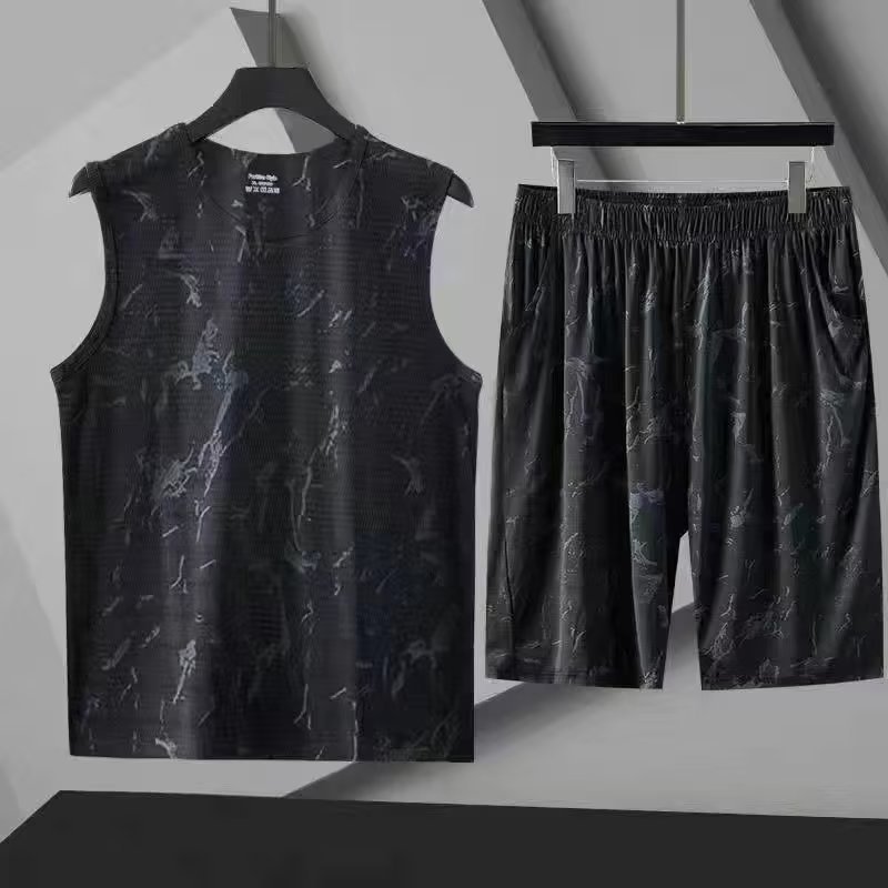 Camisa menos ropa de seda de hielo traje de manga corta hombres delgados verano nueva marca de agua personalidad moda deportes pantalones cortos conjunto de dos piezas