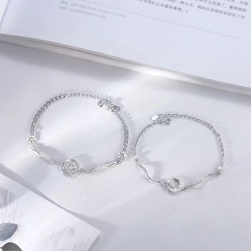 New Sun and Moon Tonghui Couple Bracelet for Men and Women a Pair of Light Luxury High-level Sun and Moon Bracelet Long-distance Love Gift