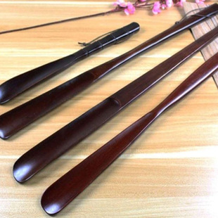 Solid Wood Shoehorn with Long Handle for Home Use for Pregnant Women to Wear Shoes with Extended Handle, Shoe Picker for the Elderly Without Bending over