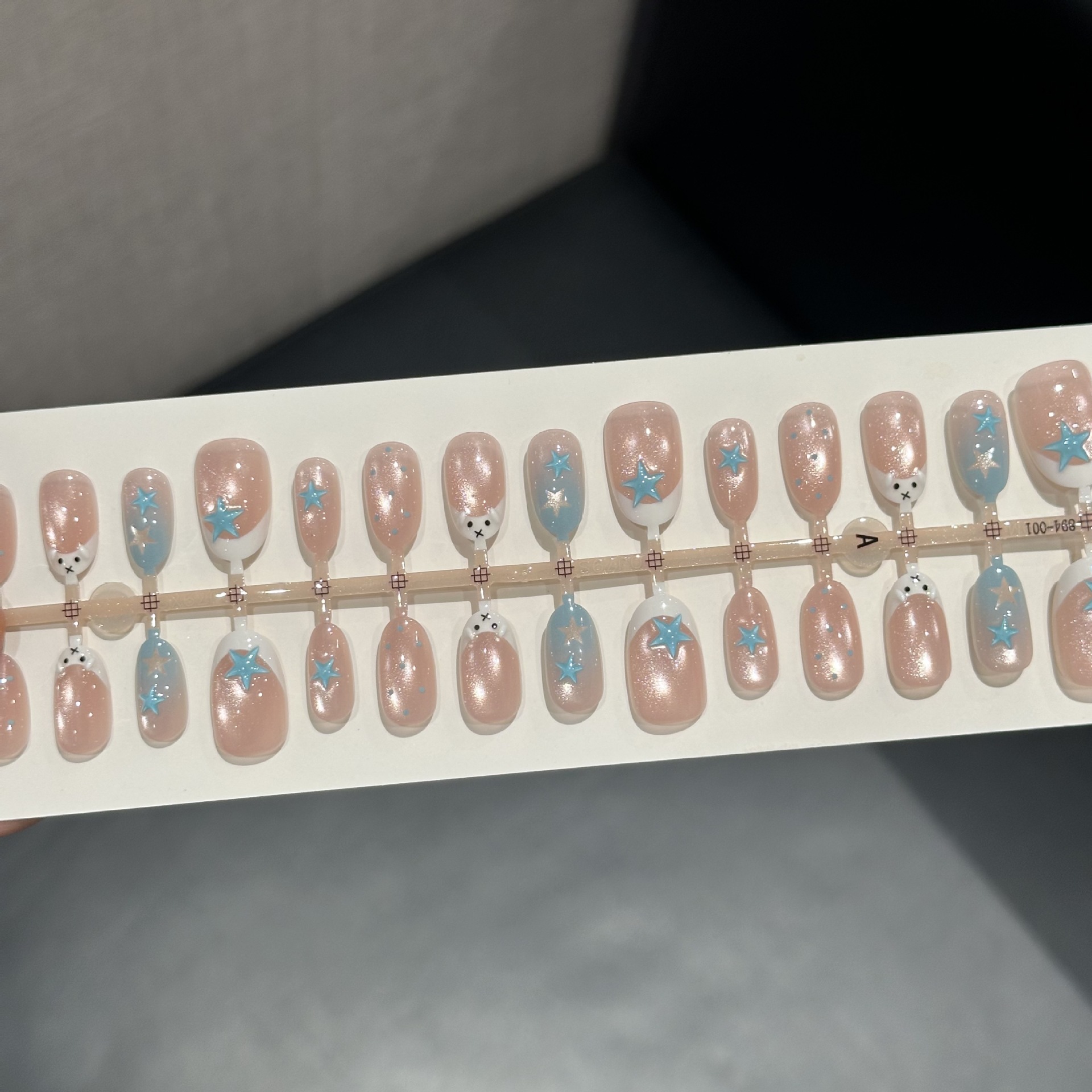 Blue Star Miffy Wearable Nails Pre-Made Cat Eye Semi-Finished Nail Art Wholesale Nail Pieces Purely Handmade French Style Cute Resin Nails