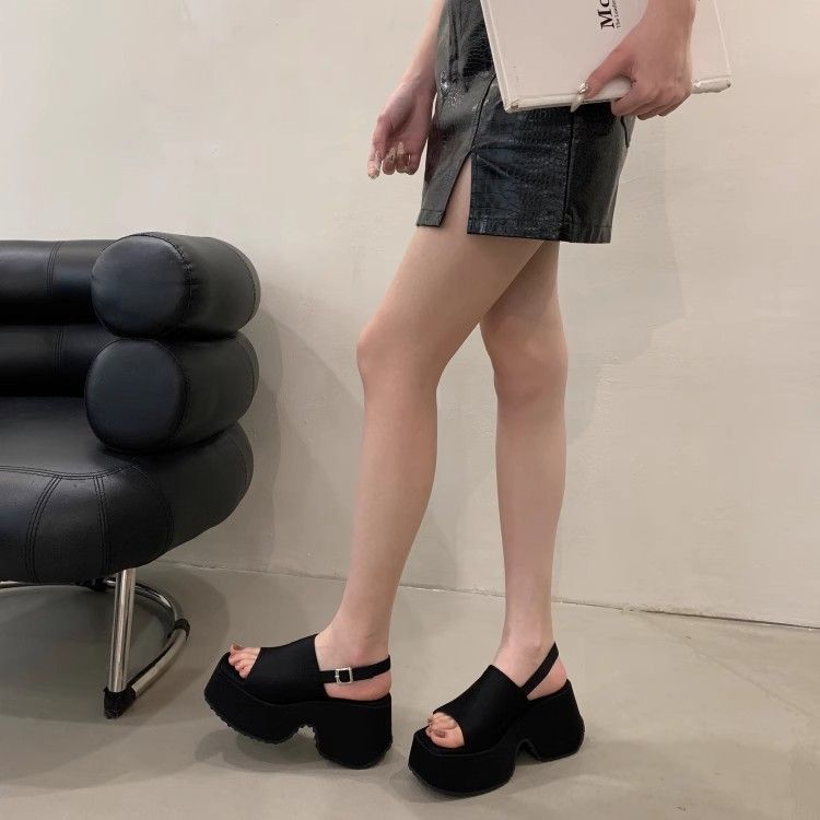 厚底オープントゥサマースタイルサンダル女性ニッチ厚底ファッションカジュアルワンストラップビーチシューズ|undefined