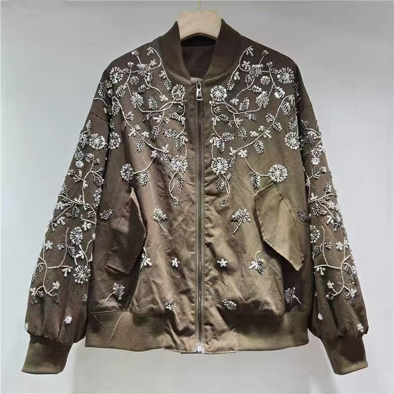 Chaqueta de Béisbol con Bordados para Mujer y Detalles de Cuentas