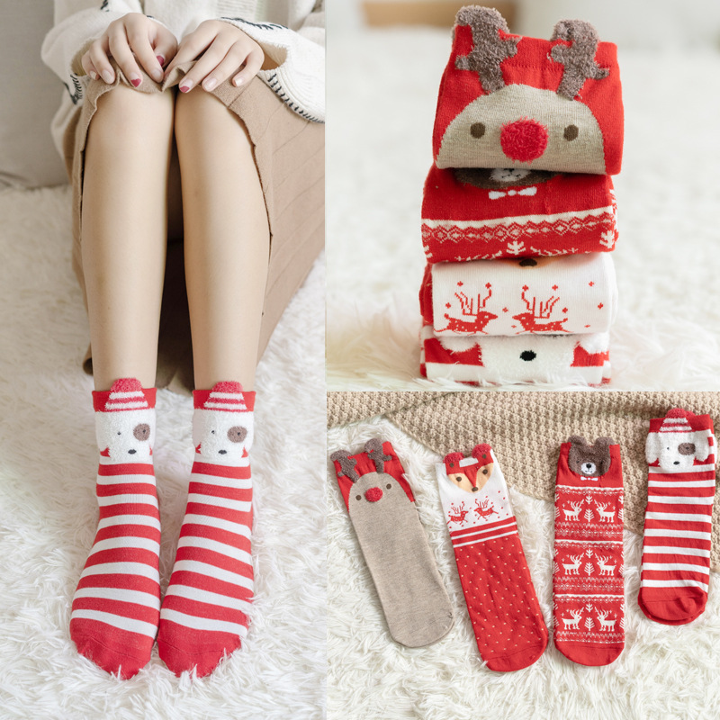 Autumn and winter festive red mid-calf socks for women, Japanese-style 3D cartoon reindeer Christmas socks, New Year celebration