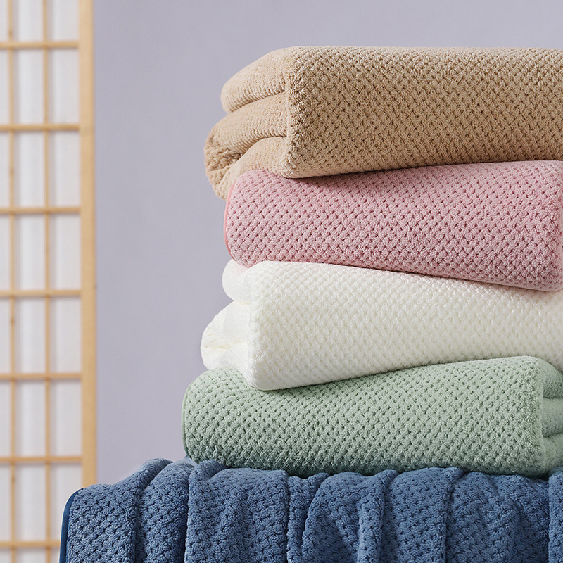 Pineapple Plaid Thickeneded Soft Absorbent Large Bath Towel Lint-Free Household Adult Style Enlarged Japanese Style Coral Velvet Bath Towel