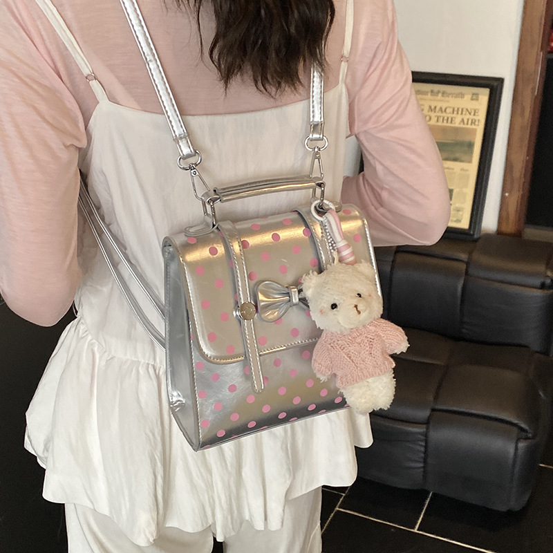 2026 nueva sensación cotidiana de nicho de moda transfronteriza personalidad bolso de hombro portátil plegable bolso de hombro para mujeres