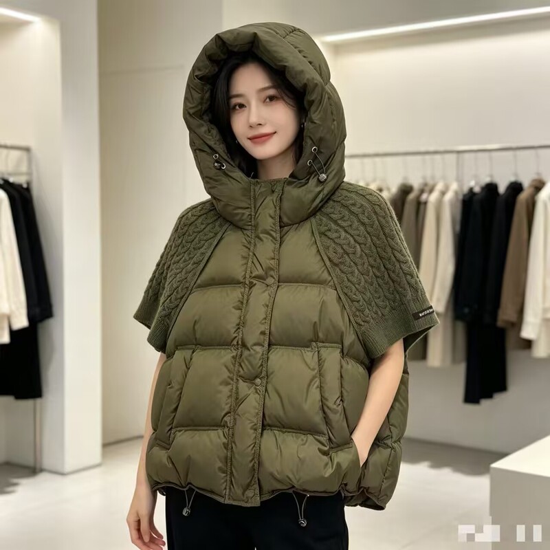 The same style as in the mall: duck down vest with short-sleeve knit patchwork, lightweight and fashionable short hooded jacket for petite women