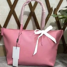 ��ʽ�r�����б������ذ���̖��̖�μ��Ů�������������ɫͨ�ڰ�