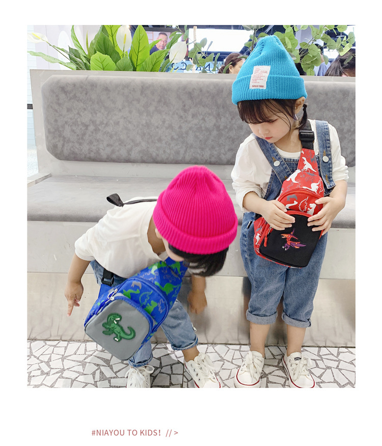 Kid's Small Nylon Dinosaur Cute Dumpling Shape Zipper Fanny Pack display picture 4