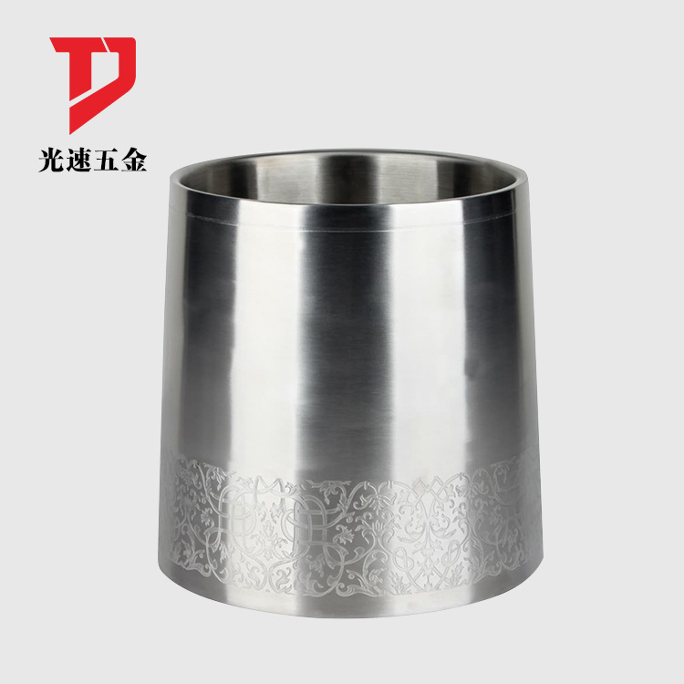 Acero inoxidable 304 cubo de hielo de doble capa 2L cubo de hielo engrosado cubo de hielo Cubo de vino tinto bar set de vino Cubo de cerveza helada