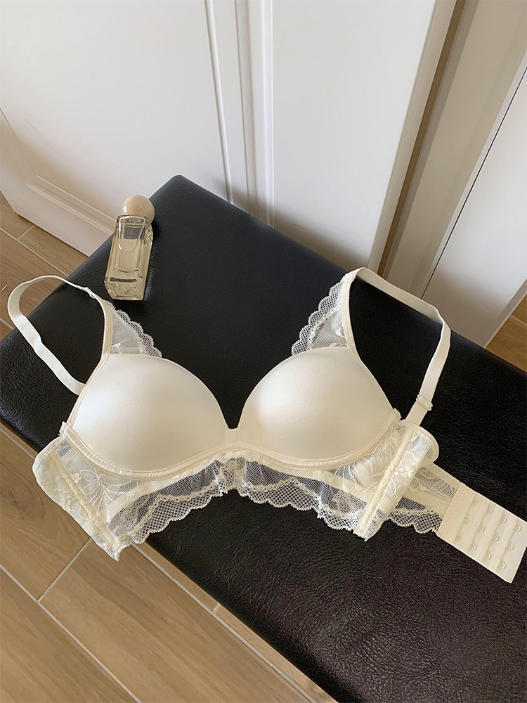 Finna Fulace borde sin marcas engrosado ropa interior para mujeres pechos pequeños se reúnen cómodos para mostrar el pecho colateral contra la caída del bra